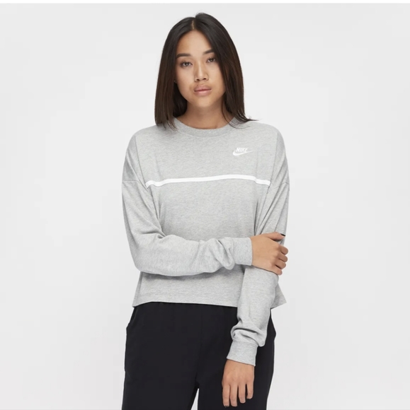 Nike Cropped Crew Neck Swoosh L/S Jersey Tee Top Size Small Grey AR3754-063 EUC - Picture 2 of 10